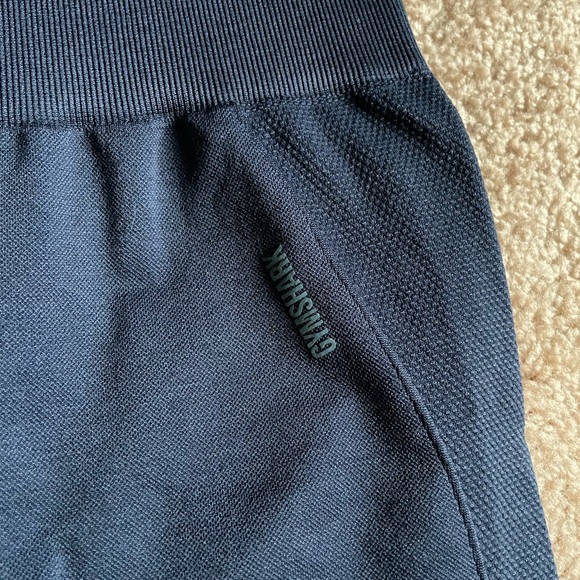 Gymshark Flex Cycling Shorts - Navy - Picture 3 of 4